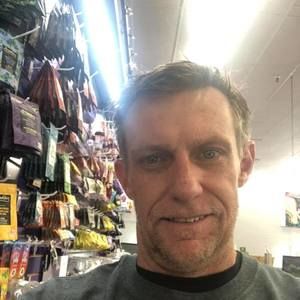 Meet your Posher, Scott